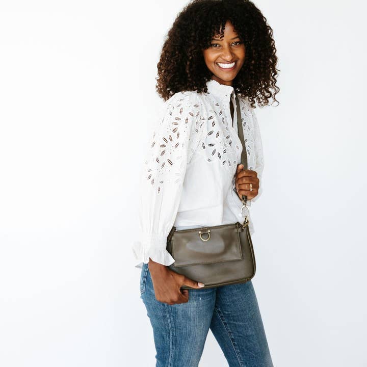 Sapahn - Wholesale Crossbody Bag - Women's - AE Crossbody Wristlet Wallet95