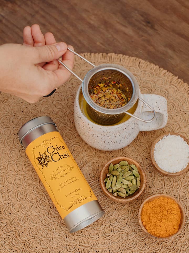 Autumn Turmeric for wholesale by Chico Chai