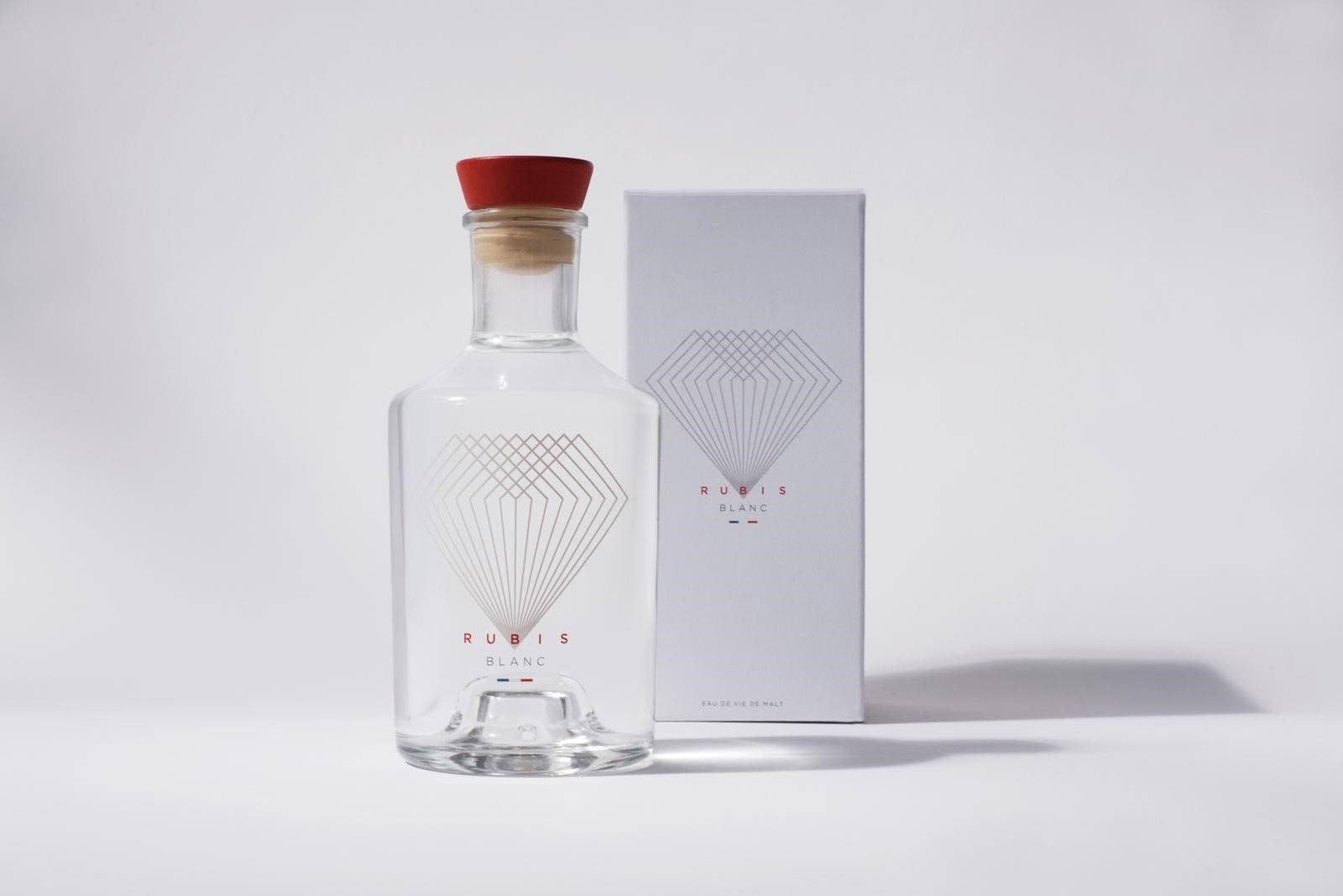 Rubis blanc - Vendita all'ingrosso Whisky - WHITE RUBY: malt puro bianco in confezione