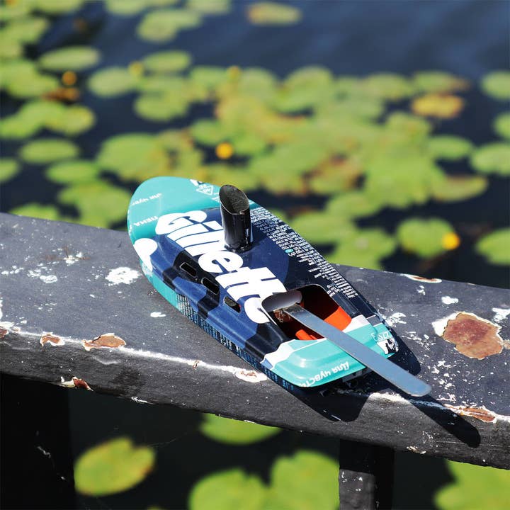 Tribal Trade GmbH - Wholesale Classic Toy - Kids - Tin Toy Boat Recycle Candle Boat Pop Pop Knatterboat8