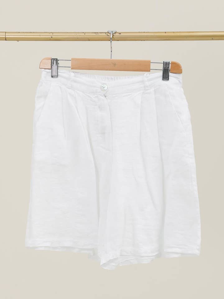 NAÏS PARIS - Wholesale Shorts - Women's - Elasticated back buttoned shorts, 100% linen2
