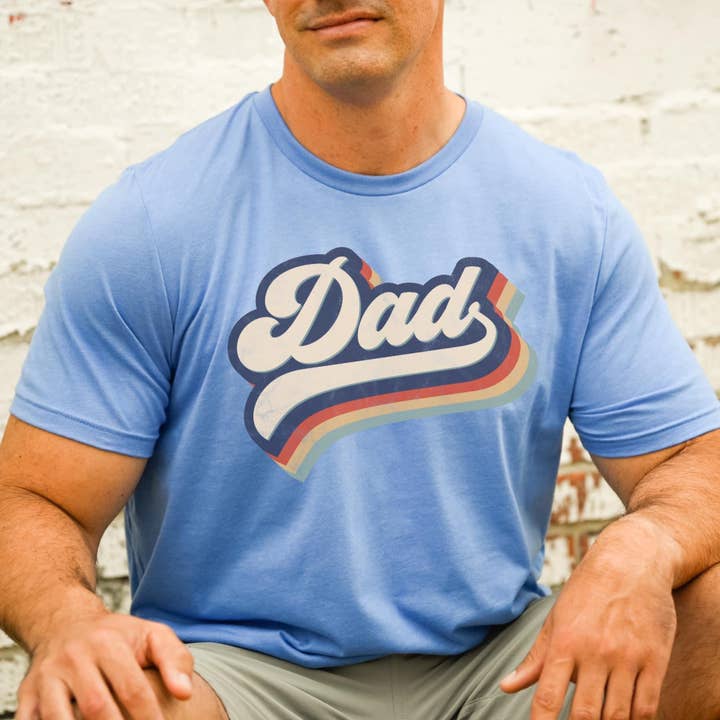 Tee-shirt papa lettres rétro pour la vente par RR Tees Wholesale