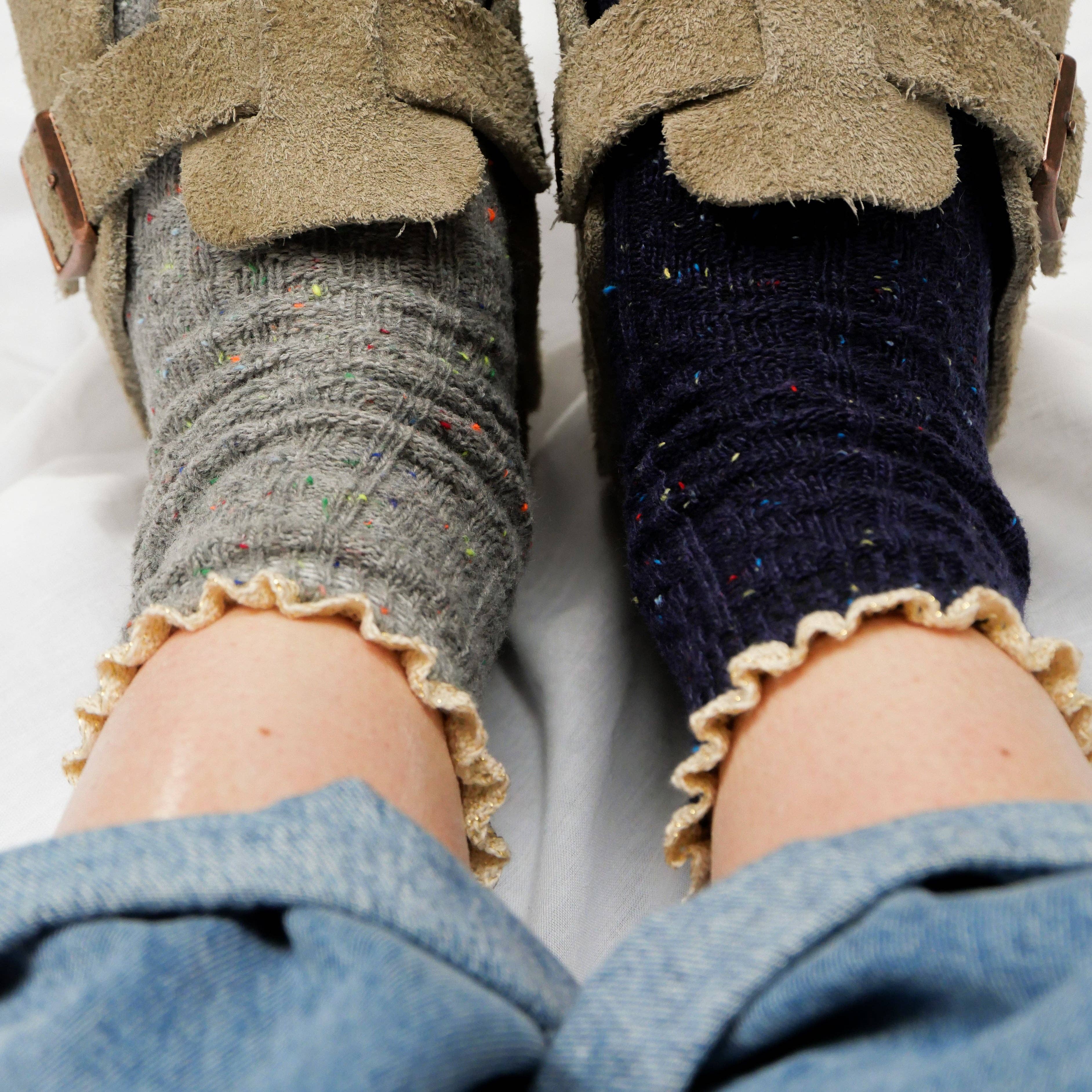 Gentil Coquelicot Paris - Wholesale Socks - Women's - Mottled gold macrame socks8