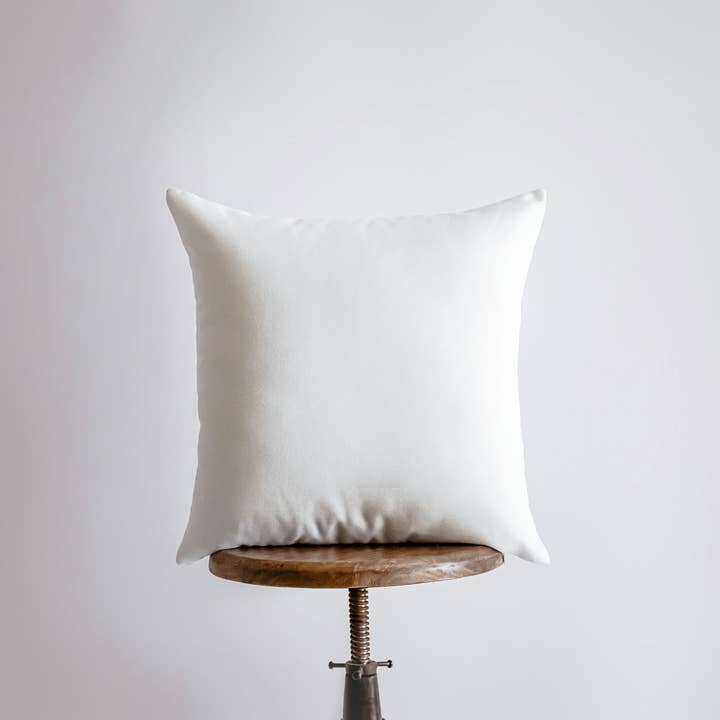 UniikPillows – wholesale Prydnadskuddfodral – Kreativitet kräver mod att släppa säkerhet Kuddfodral | Varmluftballong Kudde | Berömda citat | Motiverande citat | Room Decor