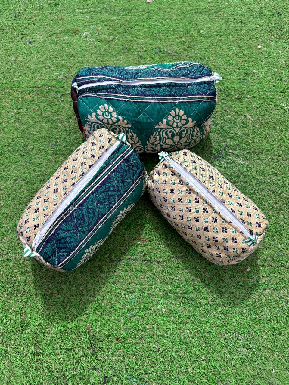 GYPSY STUDIO – wholesale Make-up/cosmetic bag – Silk Quilted 3 pcs Cosmetic Bag Set Woman's Travel Handbags5