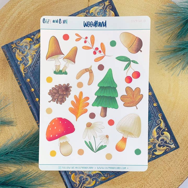 Woodland klistermärke för wholesale av Cosy & Card