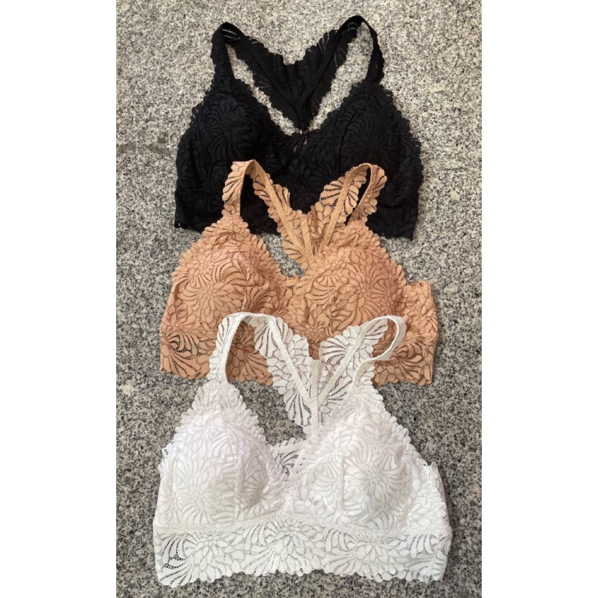 Love and Repeat - Vente Brassière – femme - Brassière confort sans armatures en dentelle florale3