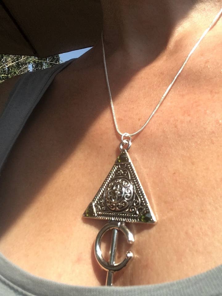 Aartsengel Raphael ketting, Swarovsky, Swarovsky strass steentjes voor wholesale door Elysium Pendants