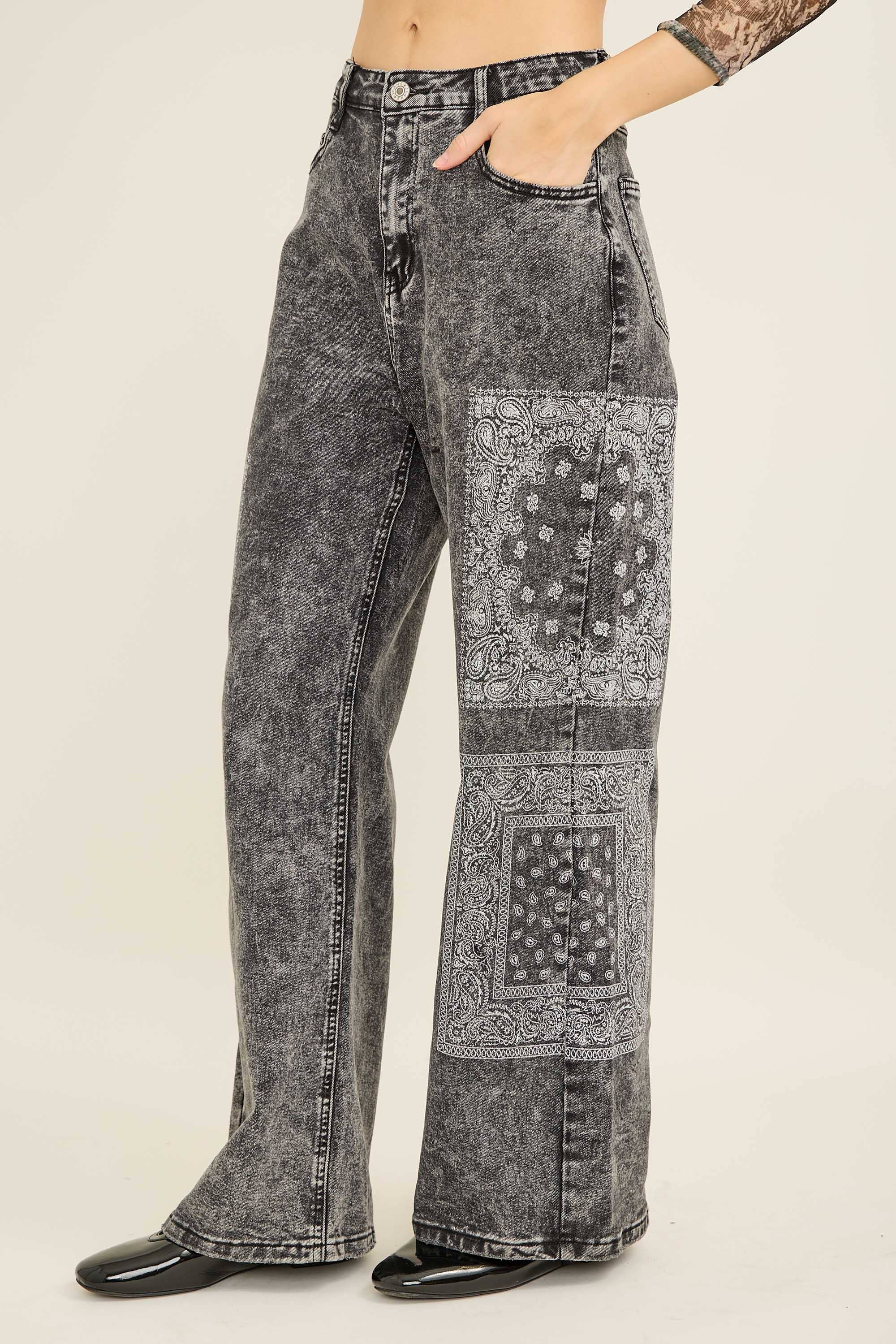 J.Her - Wholesale Jeans - Women's - Bandana Printed Boho Magic Stretchy Jeans DC53716