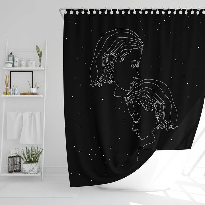 Cortina de ducha del signo zodiacal Géminis para venta al por mayor de Benjamin Tate Design