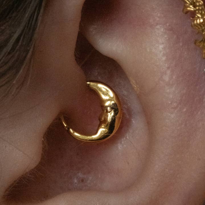 S-kin Studio Jewelry - Wholesale Single earring - 14K Solid Gold La Luna Clicker Hoop4