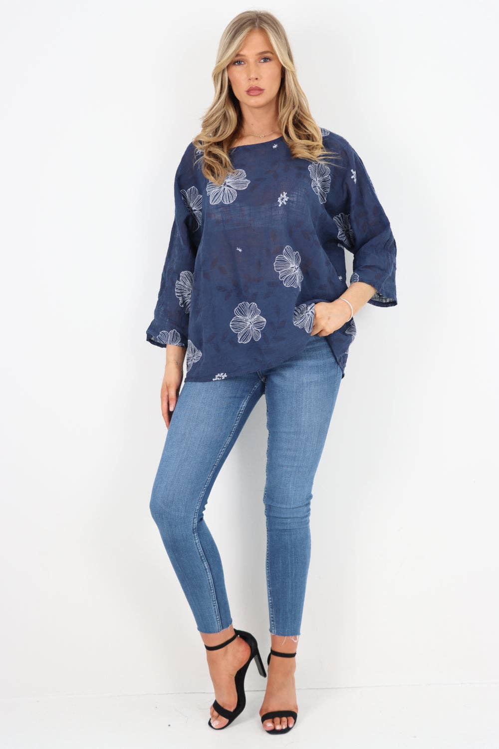 Miss Bold – Engroshandel Tunika - Dame – Italiensk bomuldsoverdel med blomsterprint28