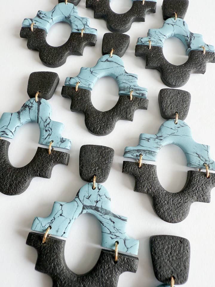 Western stil - Turkis håndlavede øreringe af polymerler for engroshandel hos Carolina Miller