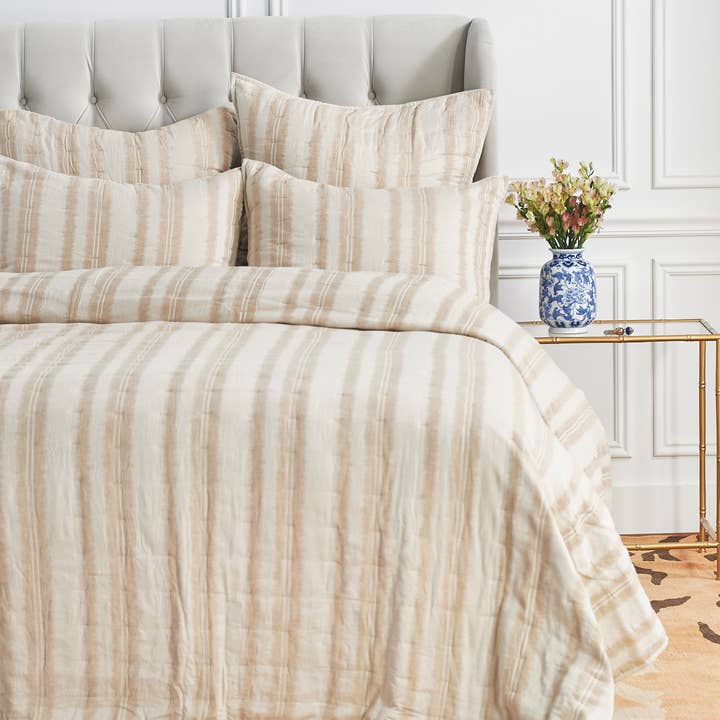 VENTE Couvre-lit de luxe en coton rayé Farren Queen/King pour la vente par ELISABETH YORK