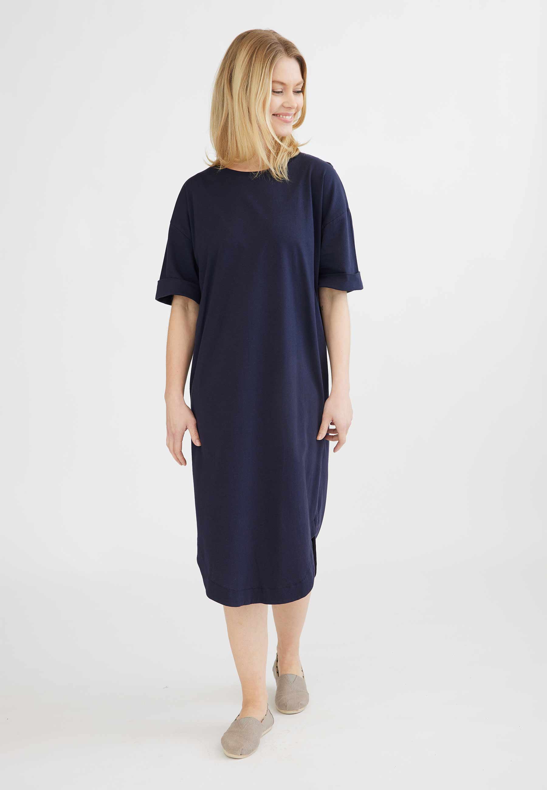 GROBUND - Wholesale Dress - Women's - GROBUND Nora t-shirtkjolen - den i mørkeblå2