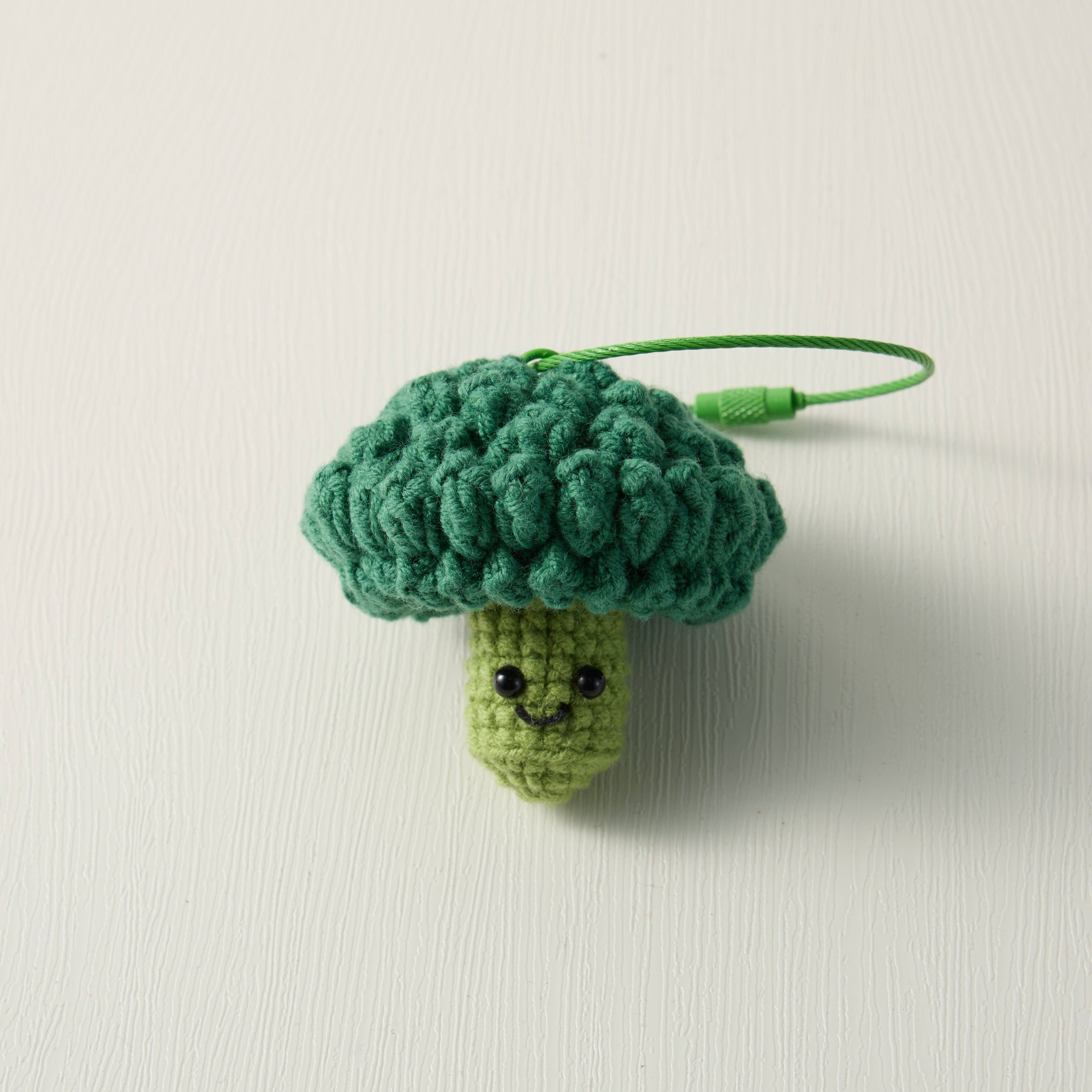 Sparkle Being - Wholesale Keychain - Women's - Hand-Crochet Broccoli Keychain for a Natural Vibe1