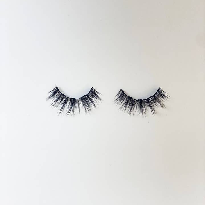 Lariat Lashes - Wholesale False/Fake Eyelashes - Whistler (Magnetic)1