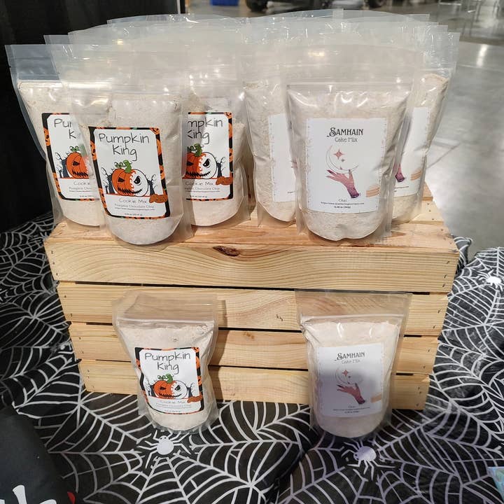 Dead Darling Boutique - Wholesale Cookie Mix - Pumpkin King Cookie Mix3