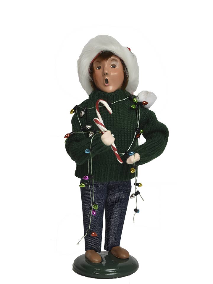 Byers' Choice Ltd. Decorating Family Boy 1252B (New 2025) for wholesale by Byers Choice