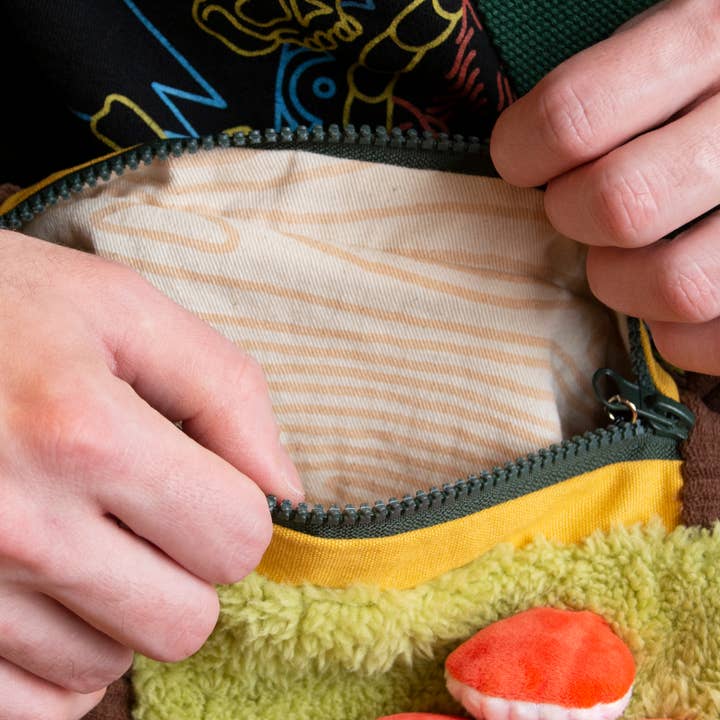 Curlworks - Wholesale Crossbody bag – Unisex - Corduroy Log Bag2