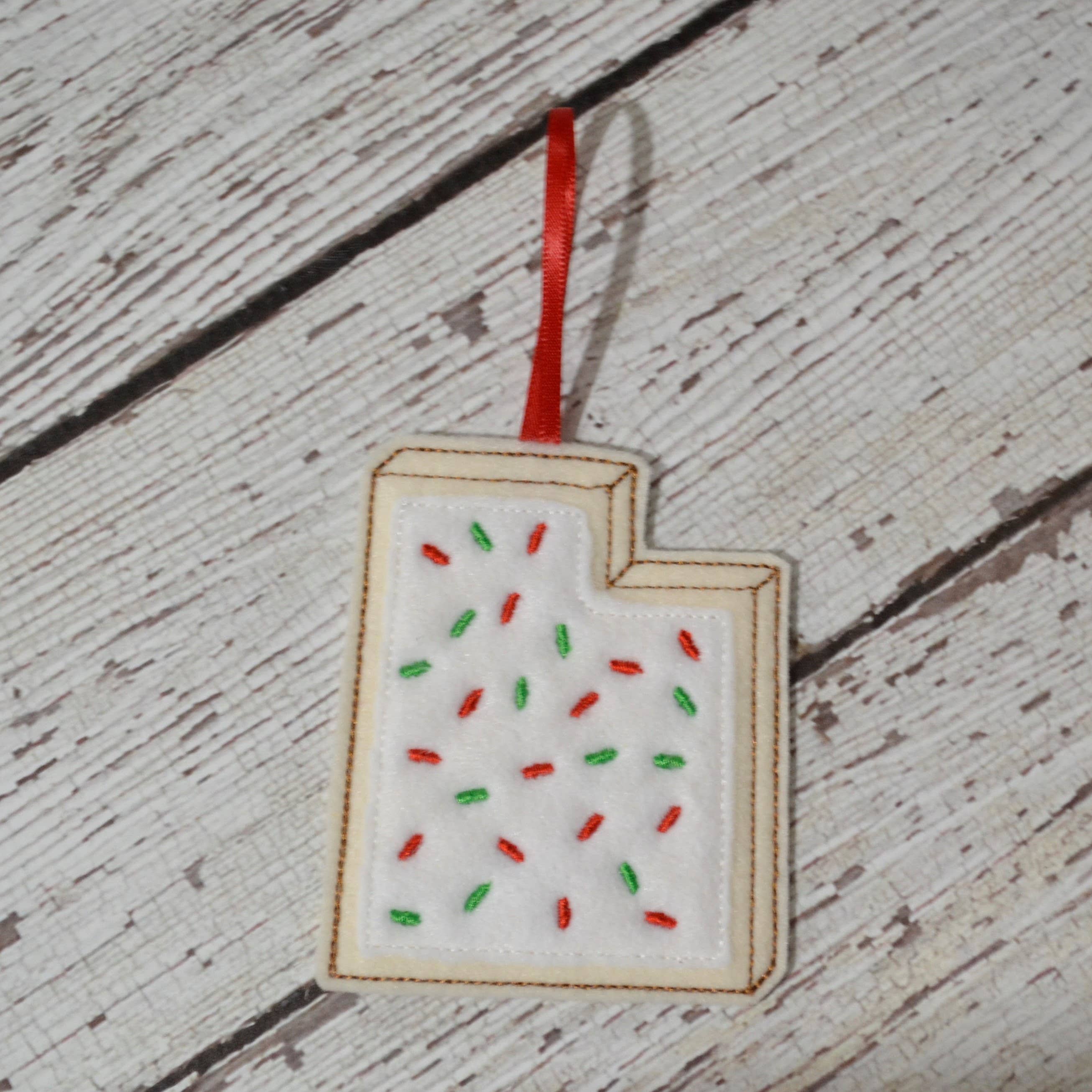 SewMuchMoreStore - Vente Objets de décoration - State Sugar Cookie Brodé Feutre Ornement - Vacances11