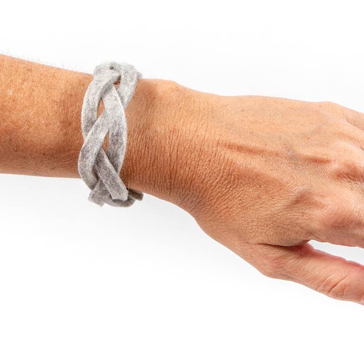 Studio 82° - Wholesale Woven/Braided Bracelet - Hand Braided Bracelet - Merino Wool Felt