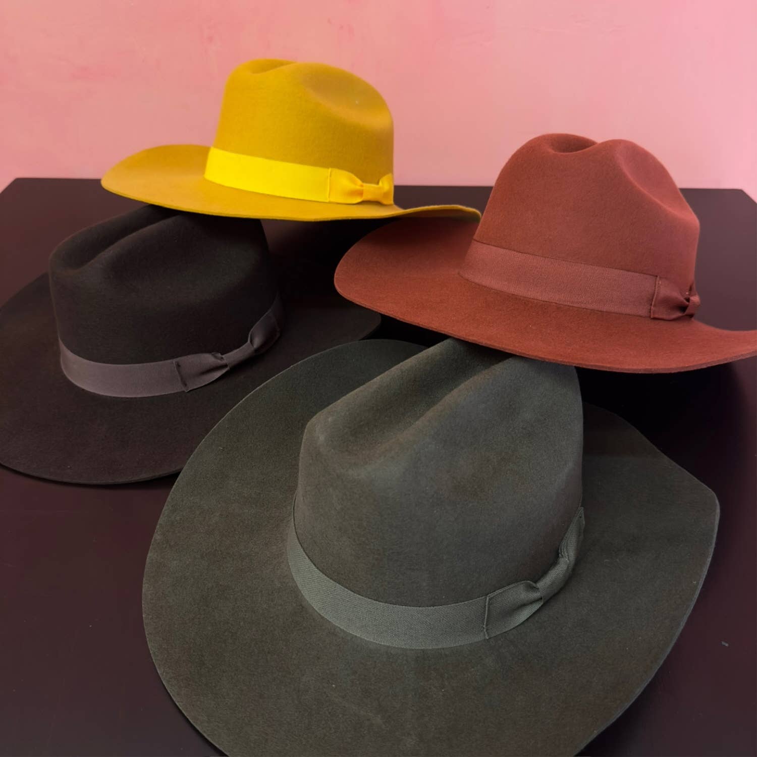Queens INC – wholesale Cowboy Hat – Women’s –  Australian Wool Cattleman Cowboy Hat With Ribbon 
8
