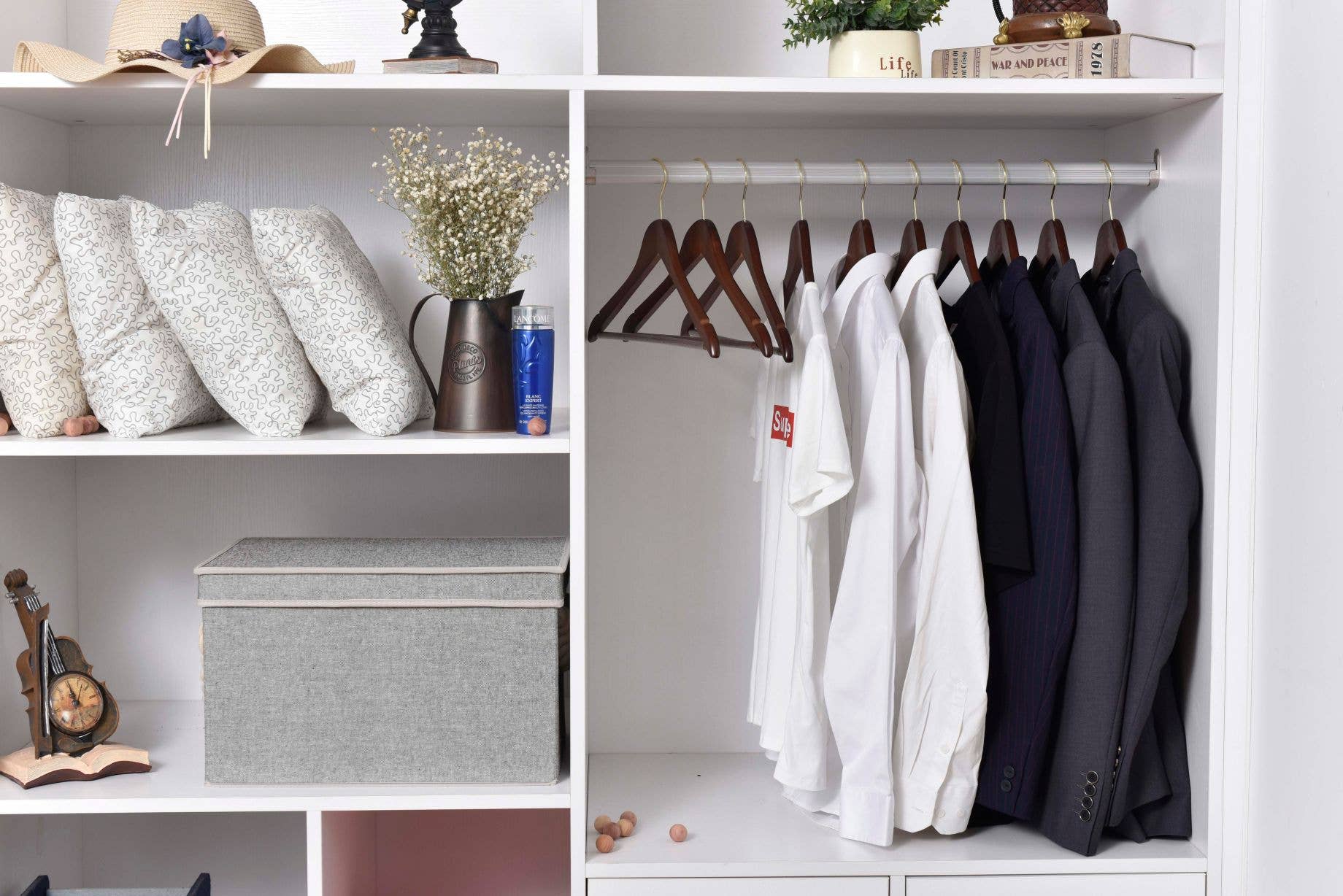 Quality Hangers - Wholesale Clothes Hangers - W010 Semi Curved Wooden Hangers, 17.5" Walnut-Gold - 90 Pcs2