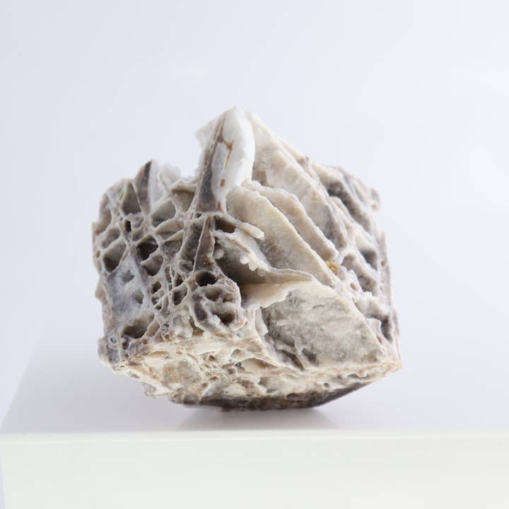 Mi Esperanza Minerals - Wholesale Spiritual Stone/Crystal - Sphalerite Cubes Set of 62