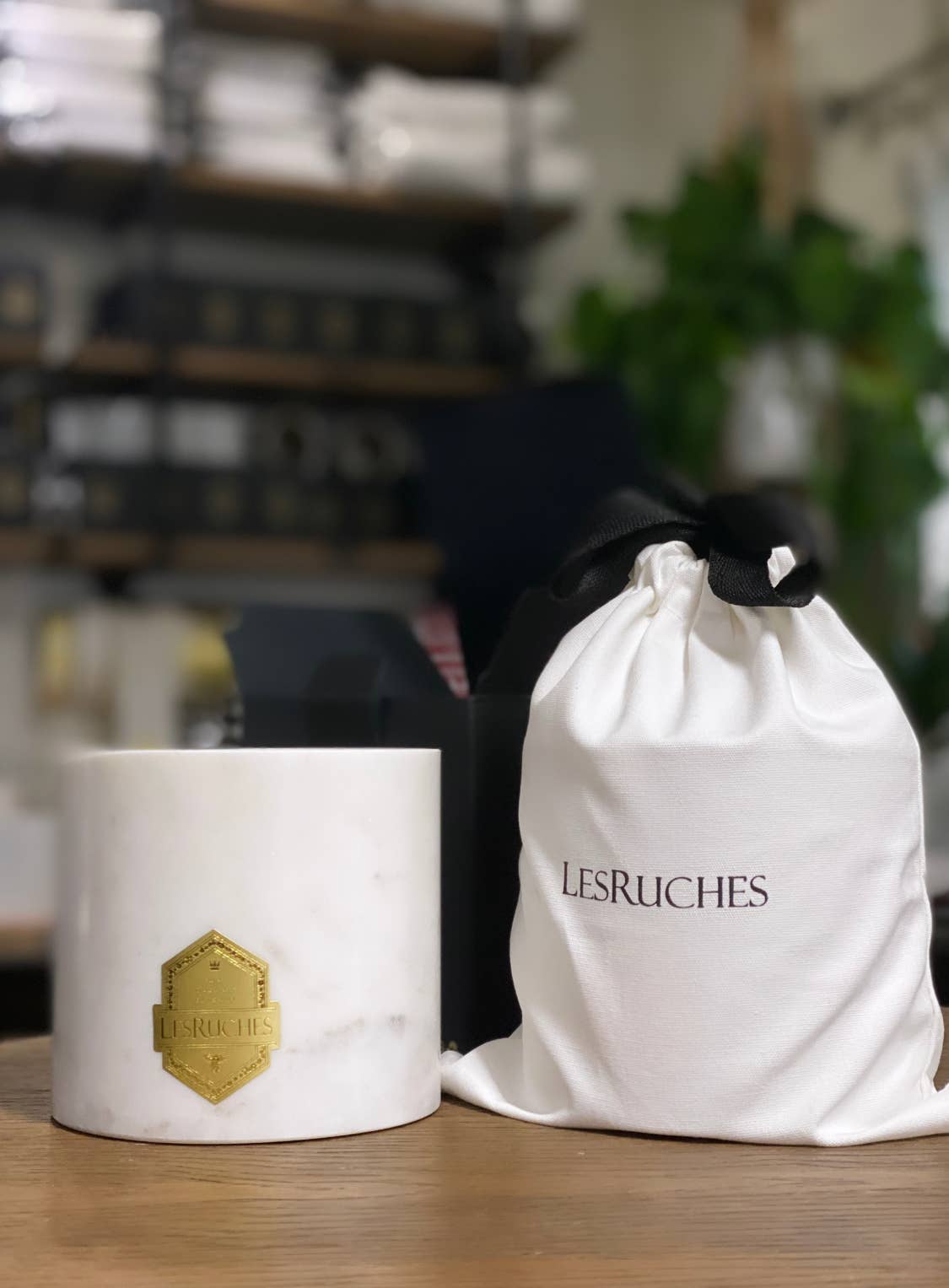 LesRuches Inc. - Wholesale Jar/Filled Candle - GARDENIA BEAUTÉ M2 EDITION MARBRÉ 32OZ6