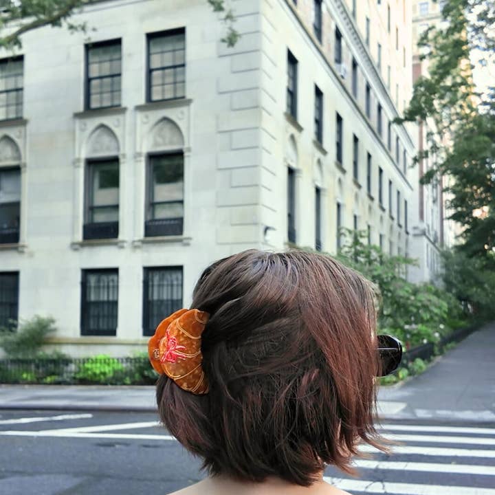 Solar Eclipse - Wholesale Hair Clip - Women's - Hand-Painted Bow Croissant Claw Hair Clip | Eco-Friendly1