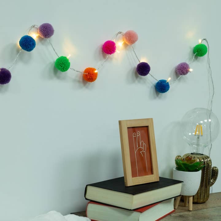 Luzes de corda Pom-Pom por atacado de Fizz Creations Inc