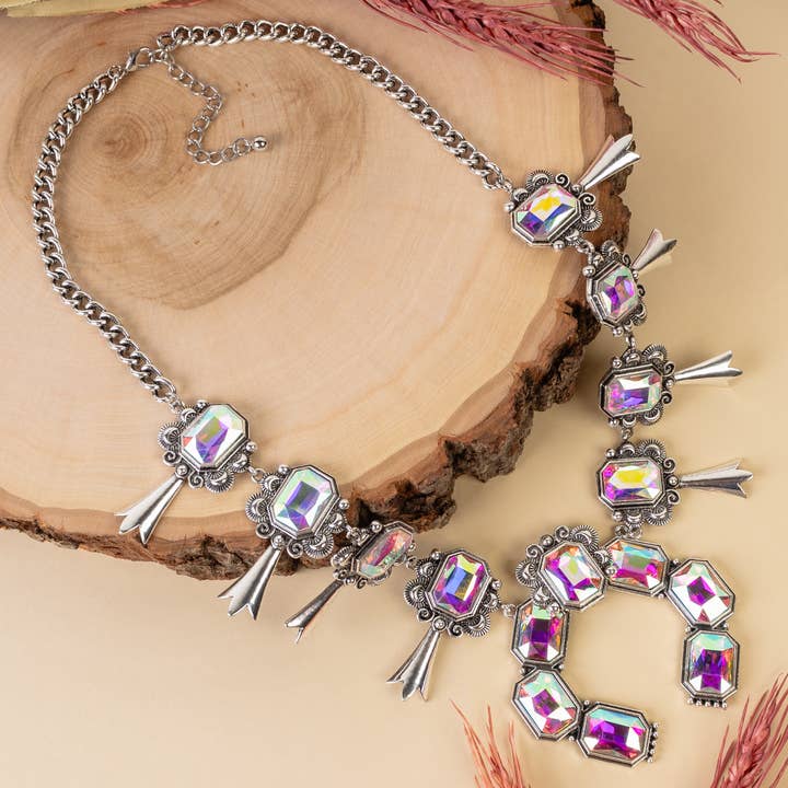 Collana western per la vendita all'ingrosso da parte di Your Fashion Wholesale