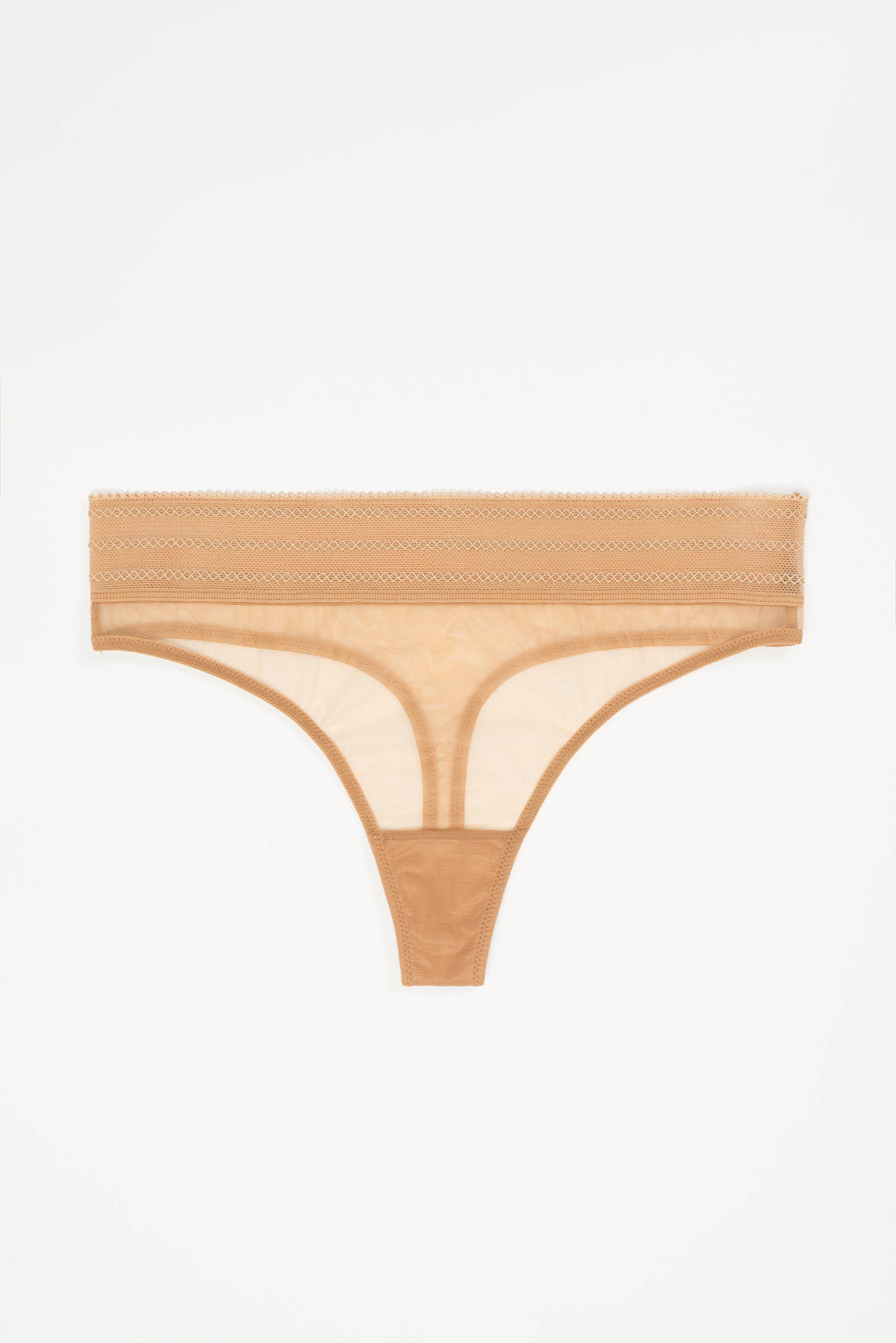 Else Lingerie - Vente Sous-vêtements – femme - String Bare à taille haute et ceinture large1