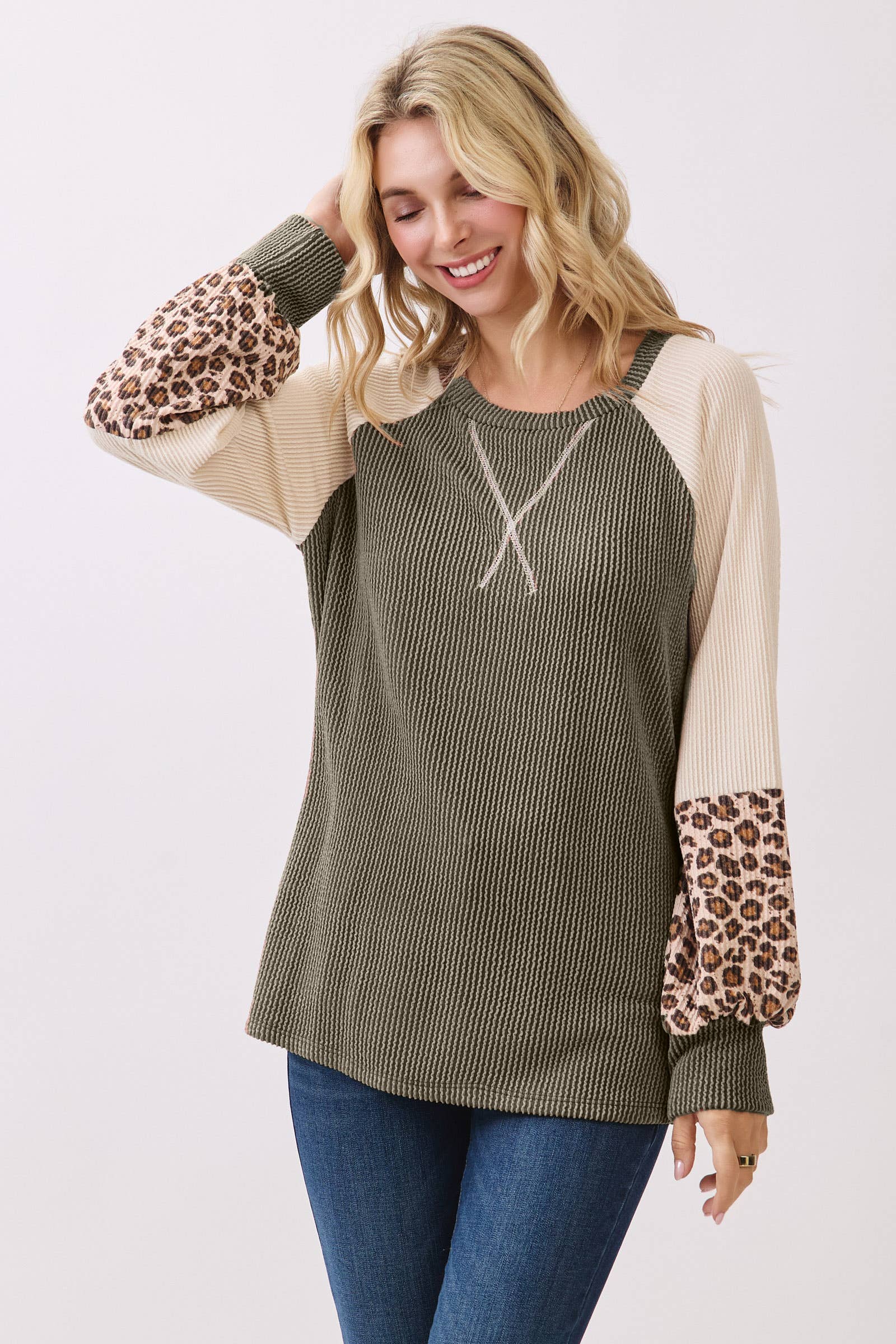 7th Ray – wholesale Knit top – Women's – Color Block Raglan Long Sleeve Pullover Top T610717