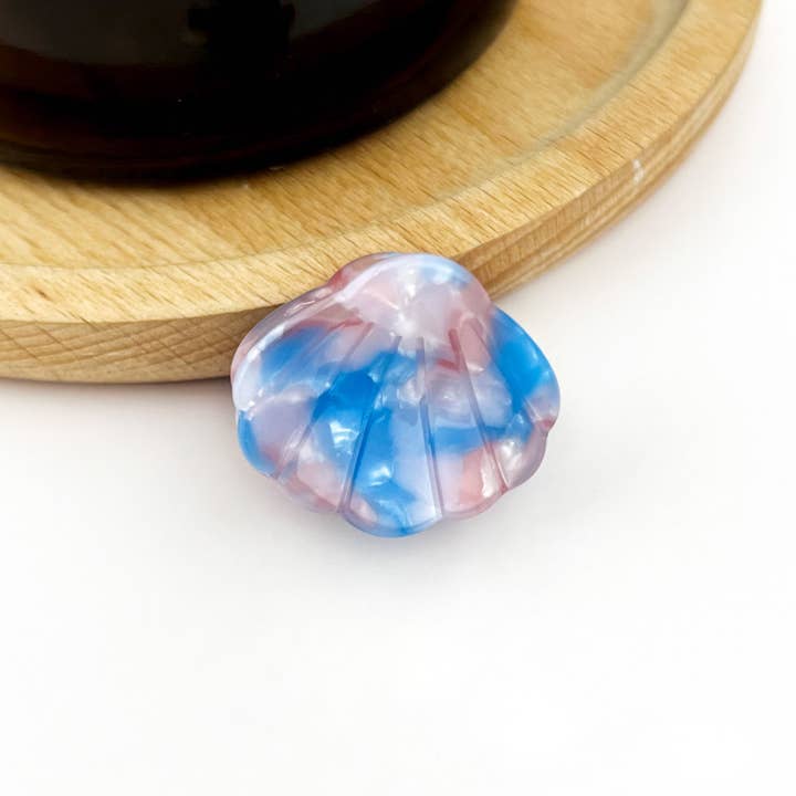 TheDivaSoap - Wholesale Hair Clip - Women's - Ocean Shell Mini Claw Clip, Beach-Inspired Hair Clip