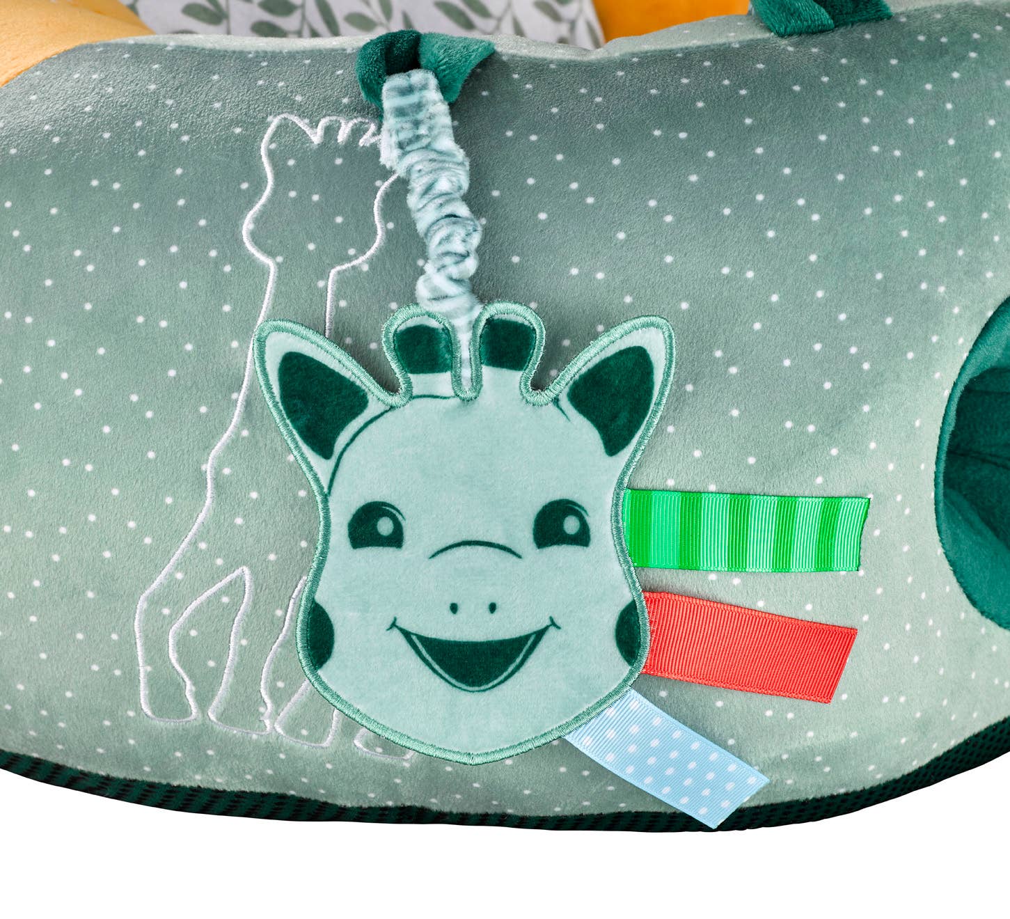 Sophie la Girafe by Calisson Toys. - Wholesale Lounger - Baby - Baby Seat & Play - Sophie La Girafe Once Upon a Time8