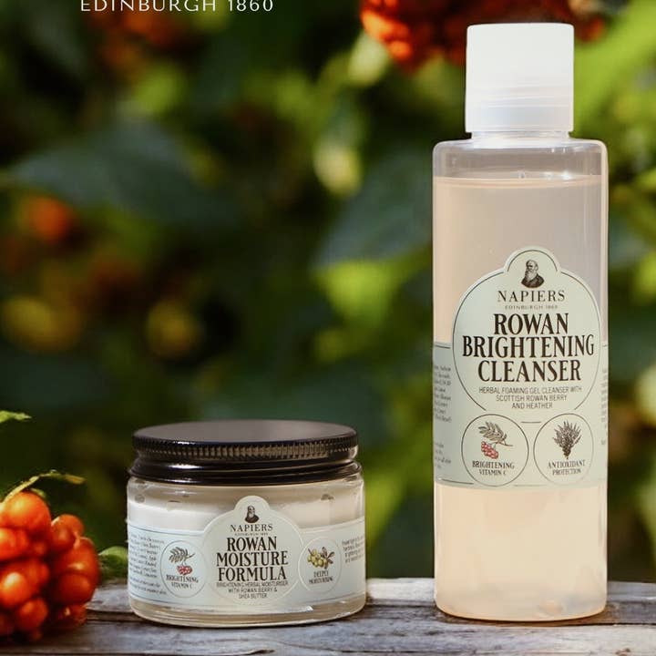 Napiers - Wholesale Facial Cleanser - Napiers Rowan Brightening Gel Cleanser6