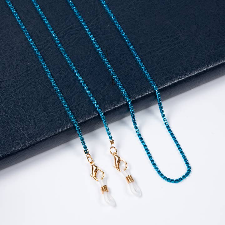 Ole - Wholesale Link & Chain Necklace - Rhinestone Glasses Holder EC54614