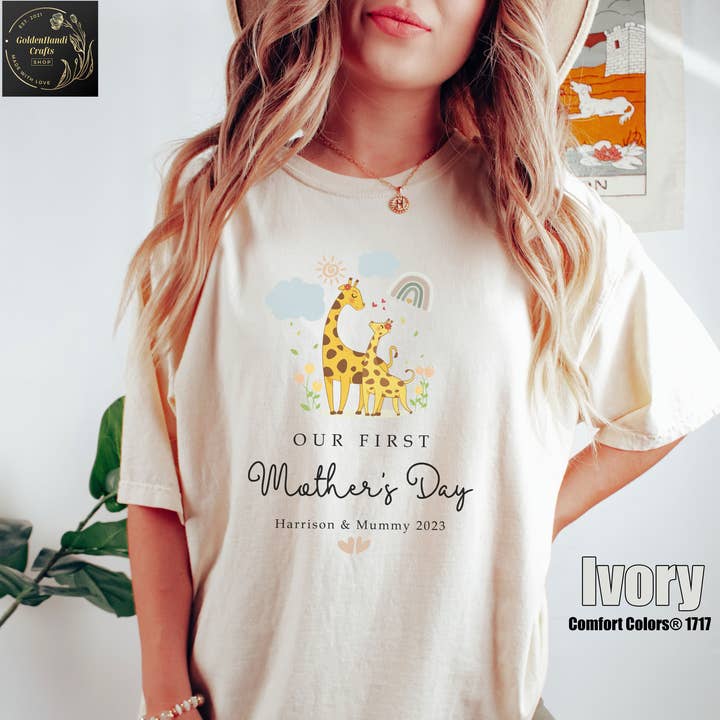 Camisa de jirafa Comfort Colors® personalizada para el Día de la Madre para venta al por mayor de NVC Ecommerce LLC