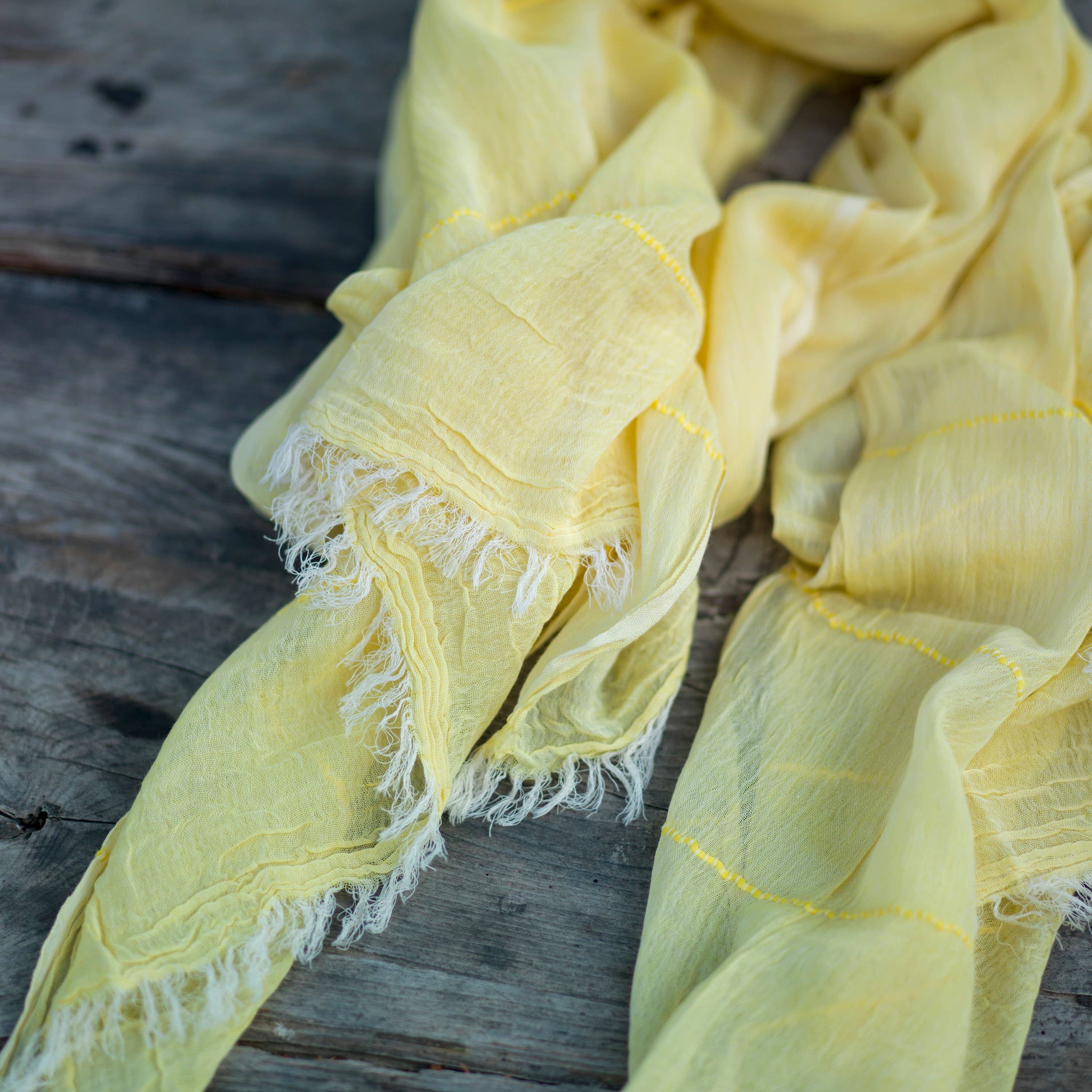 loom.ist - Venta al por mayor Bufanda - Mujer - Pañuelo de Gasa Helen17