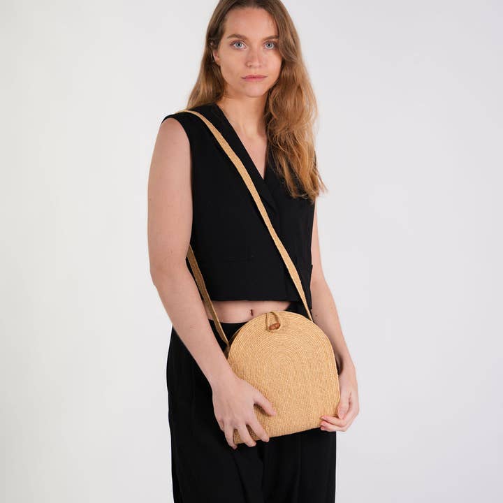 Natural Kashvi Seagrass Crossbody Bag for wholesale on Faire