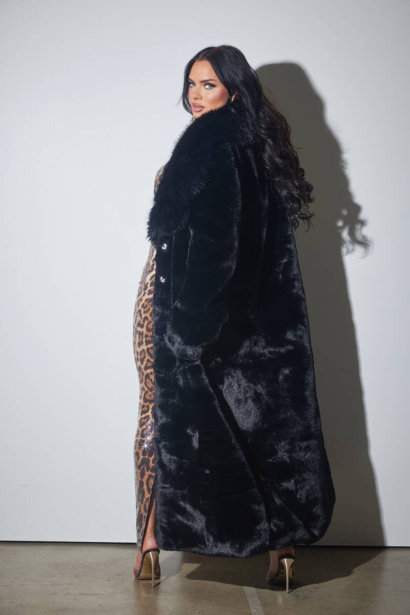 WFFS - Wholesale Coat - Women's - Faux Fur Long Coat with Pockets14