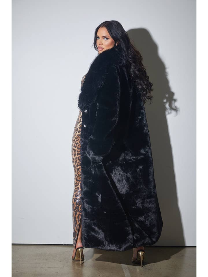 WFFS - Wholesale Coat - Women's - Faux Fur Long Coat with Pockets2