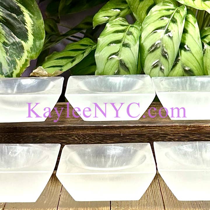 KayleeNYC - Wholesale Decorative Plate/Dish/Bowl - Natural Selenite aka Satin Spar Square Bowls ~10cm