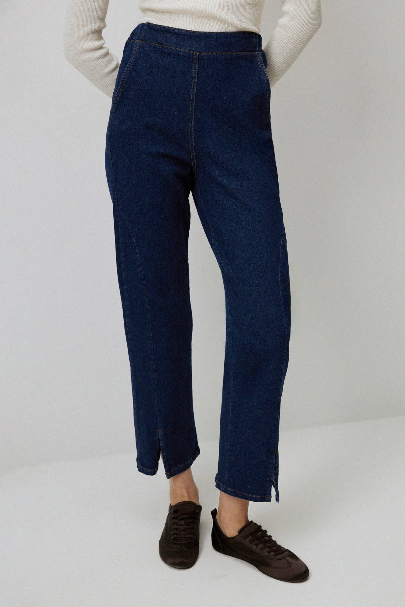 Indigo STRAIGHT FIT STRETCH DENIM JEANS for wholesale on Faire3