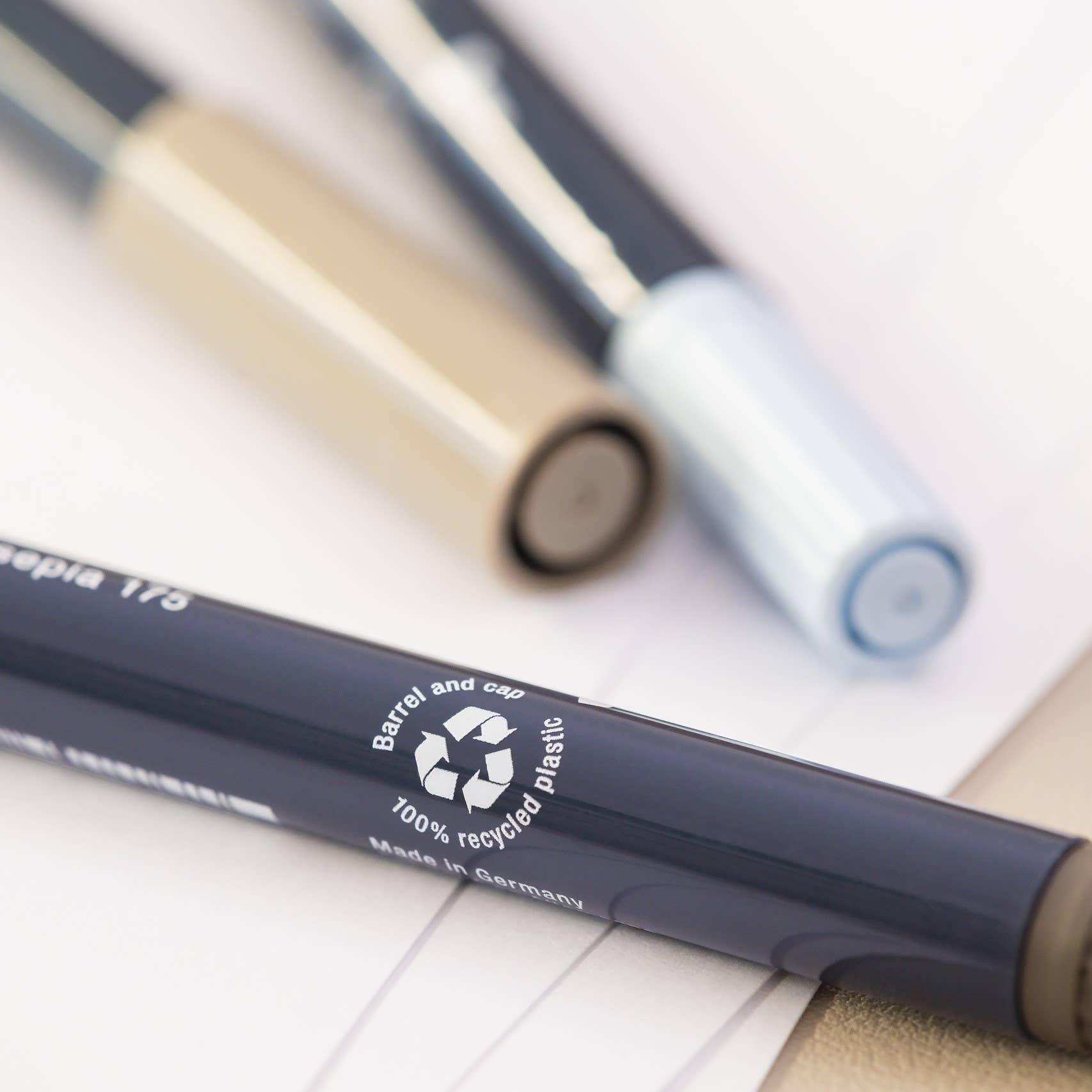 Faber-Castell / Creativity for Kids - Vente Marqueurs - Marqueurs à croquis Goldfaber, portefeuille de 12 couleurs vives4