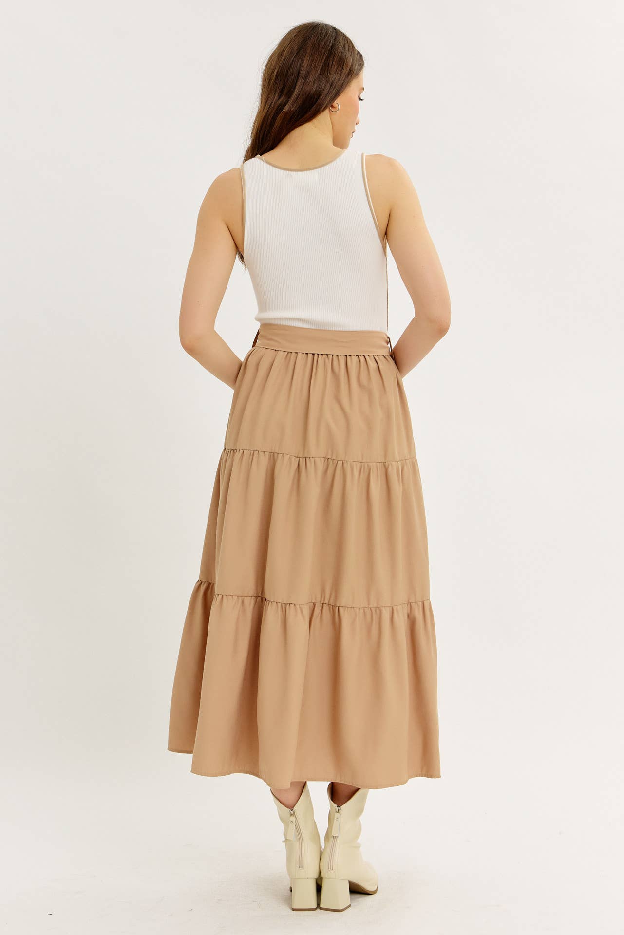 idem ditto - Wholesale Dress - Women's - MIXED MEDIA TIERED RUFFLE SWEATER TANK MIDI DRESS WITH BELT15