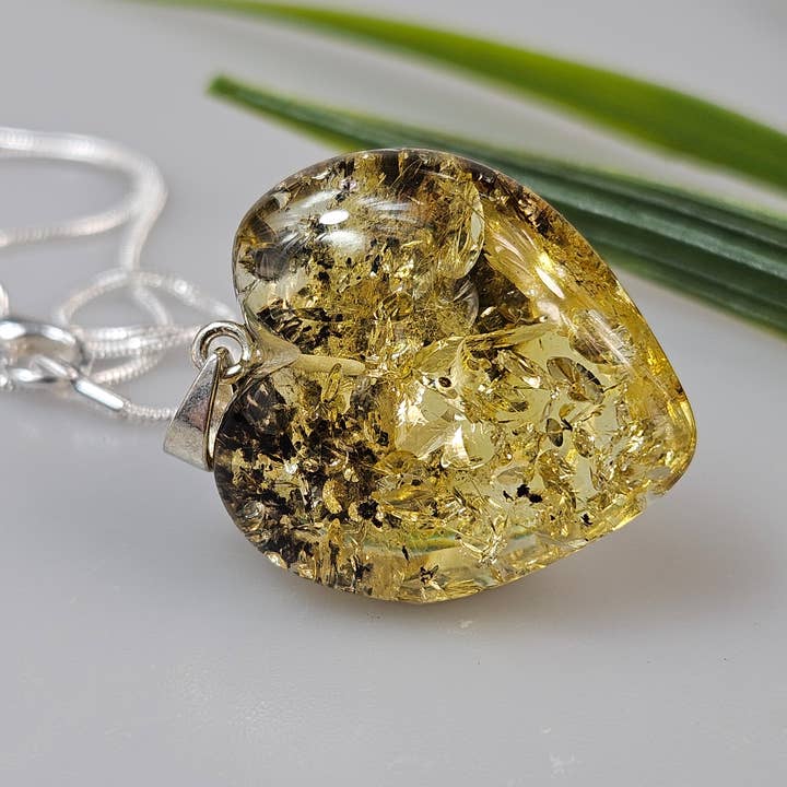 Colar Coração com Pingente de Âmbar, Presente de Amor para o Dia dos Namorados por atacado de AmberLithuania