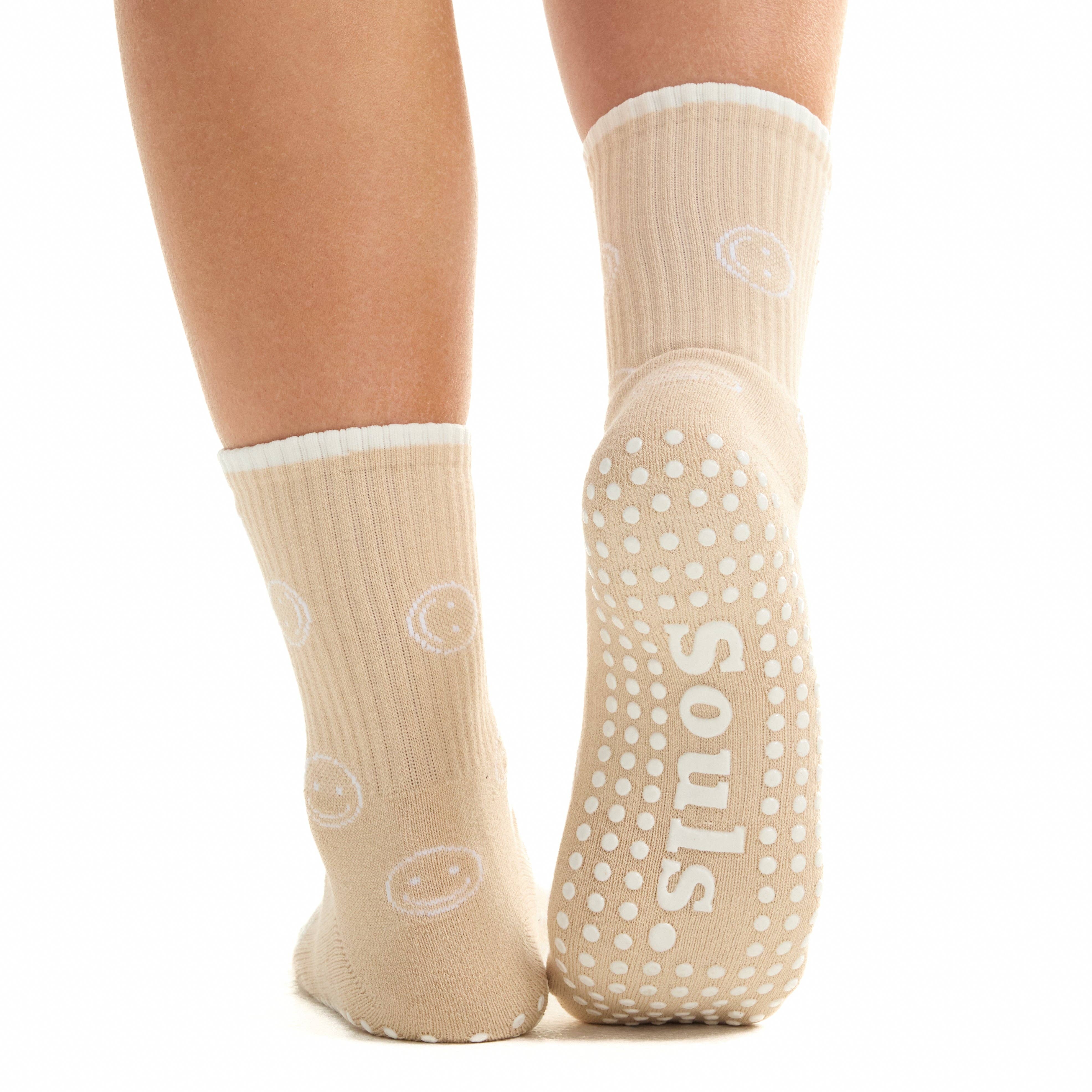 Souls. - Wholesale Socks - Women's - Beige Smiley Grip Socks2